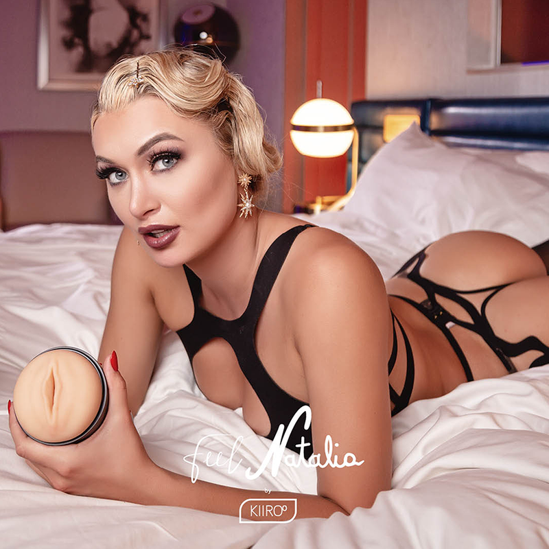 KIIROO - FEEL NATALIA STARR STARS COLLECTION STROKERS 